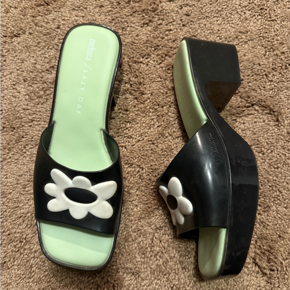 Melissa x Lazy Oaf sandals - Picture 2 of 2